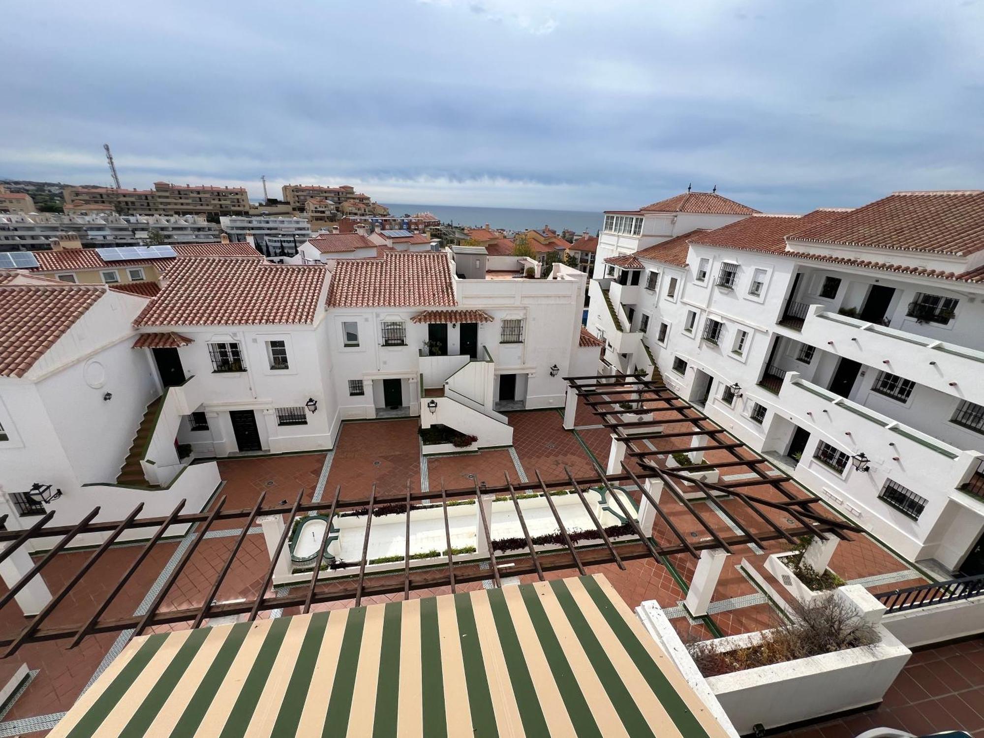 Lejlighed Nuestro Atico Con Vistas Al Mar Terraza, Piscina Y Parking